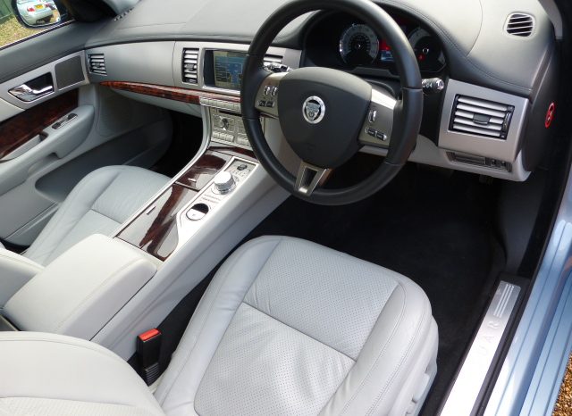 JAGUAR XF 3.0 DIESEL PREMIUM LUXURY – 1 OWNER – FSH – 44K full